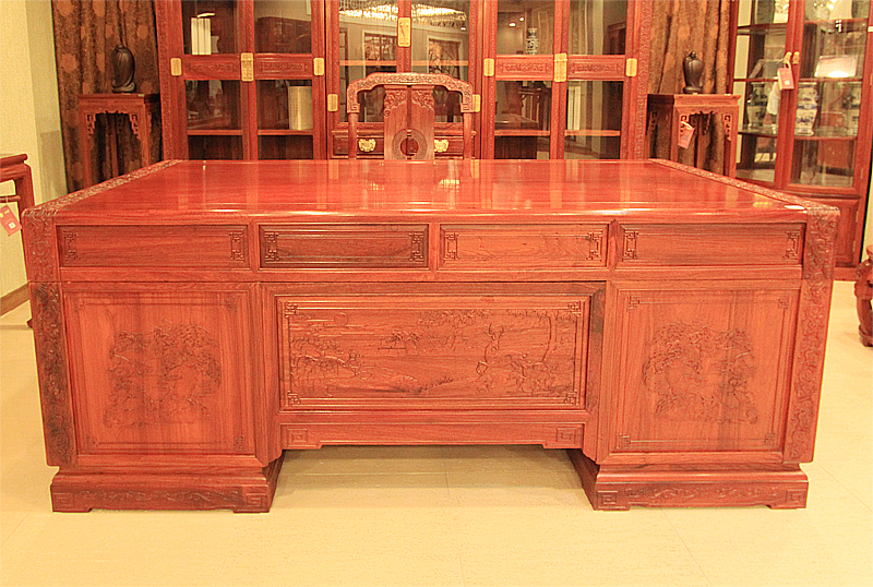 缅甸香花梨216x98x83国色天香办公台（2件）